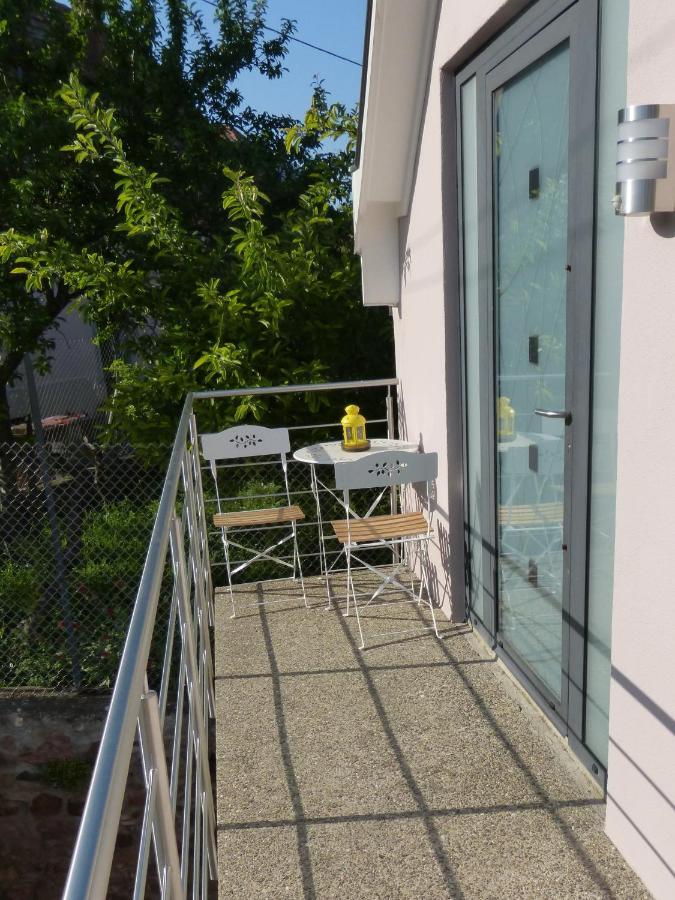 Le Petit Nid Appartement Eguisheim Buitenkant foto